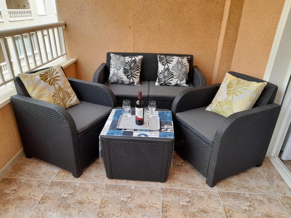 Luxury 2 Bedrooms Apartment With A Garage Torrevieja Exterior photo